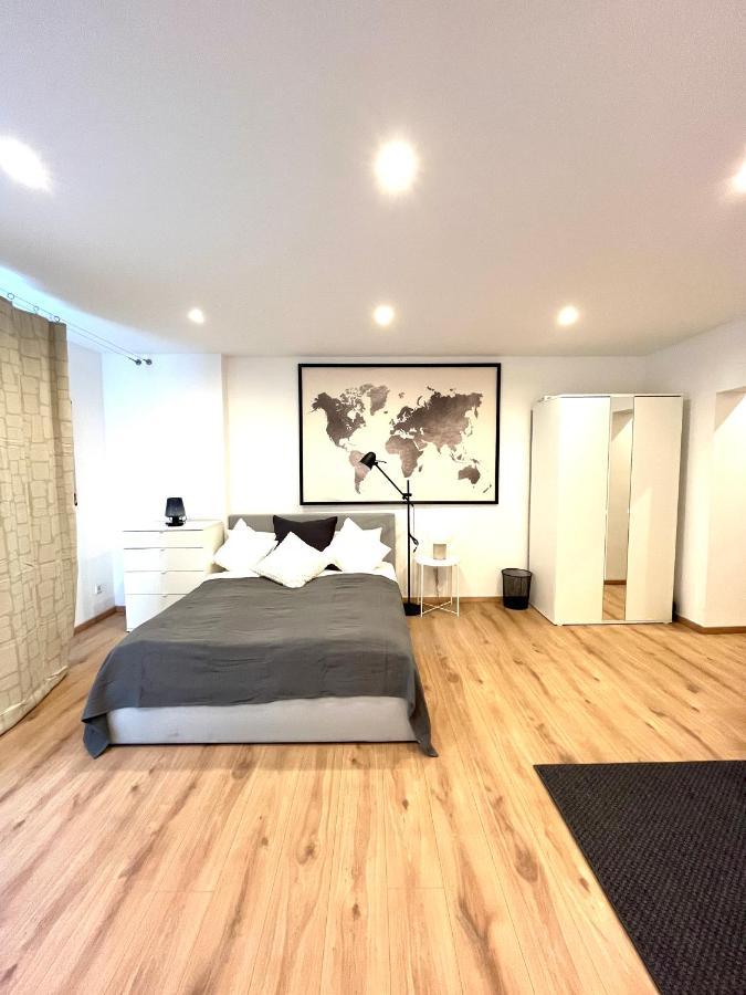 X-Hain Kiezwohnung Berlijn Buitenkant foto