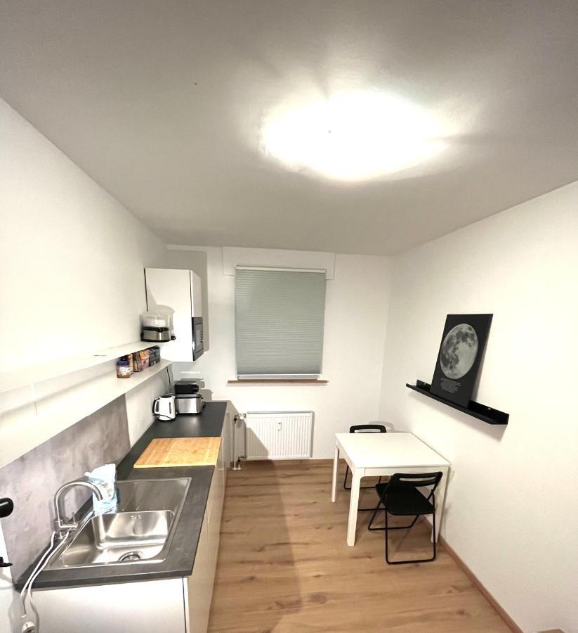 X-Hain Kiezwohnung Berlijn Buitenkant foto